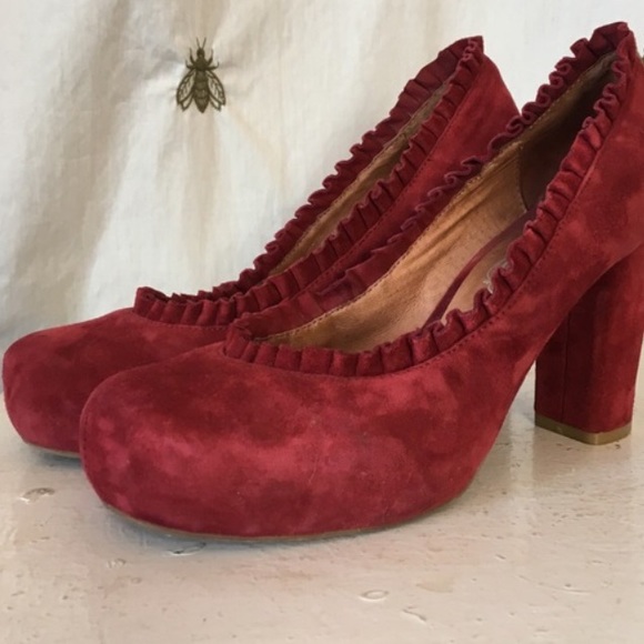 Jeffrey Campbell Wine Ruffle Trim Suede Heels - Picture 3 of 4